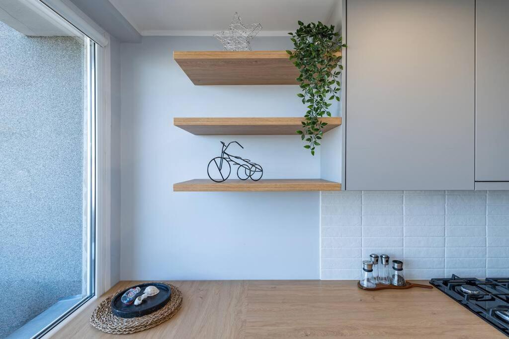 Central 2 Bd Apartment By Hostlovers Kaunas Exterior foto